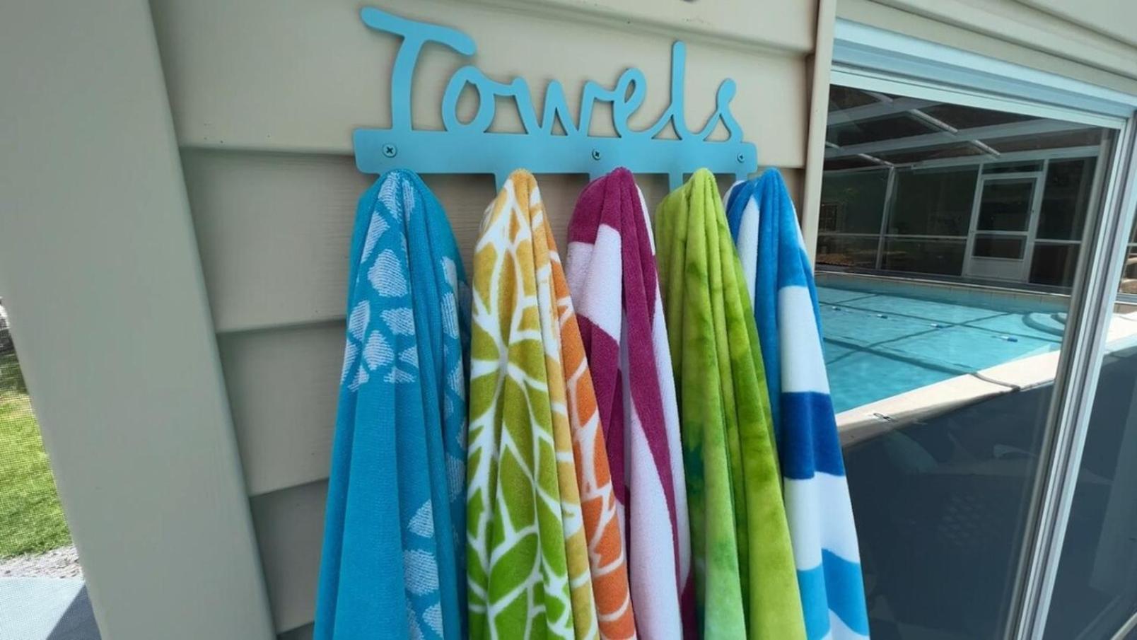 Groups-hot Tub -pool- Private-4 Baths * Tallahassee