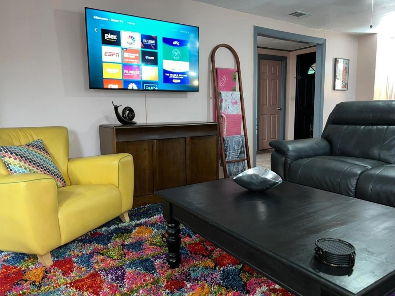 Holiday home Groups-1 Mi To Stadium-dog Friendly-fence Yrd