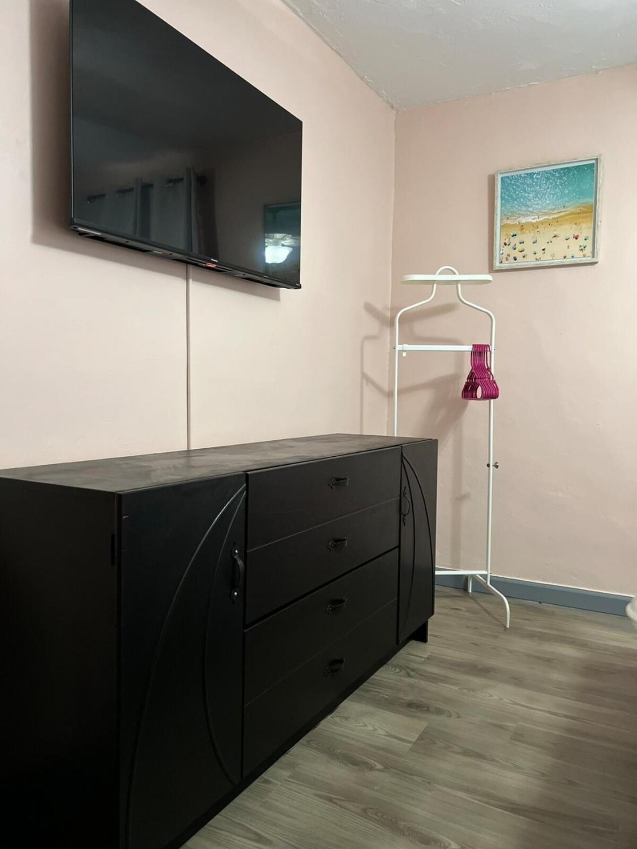 Groups-1 Mi To Stadium-dog Friendly-fence Yrd Holiday home Tallahassee