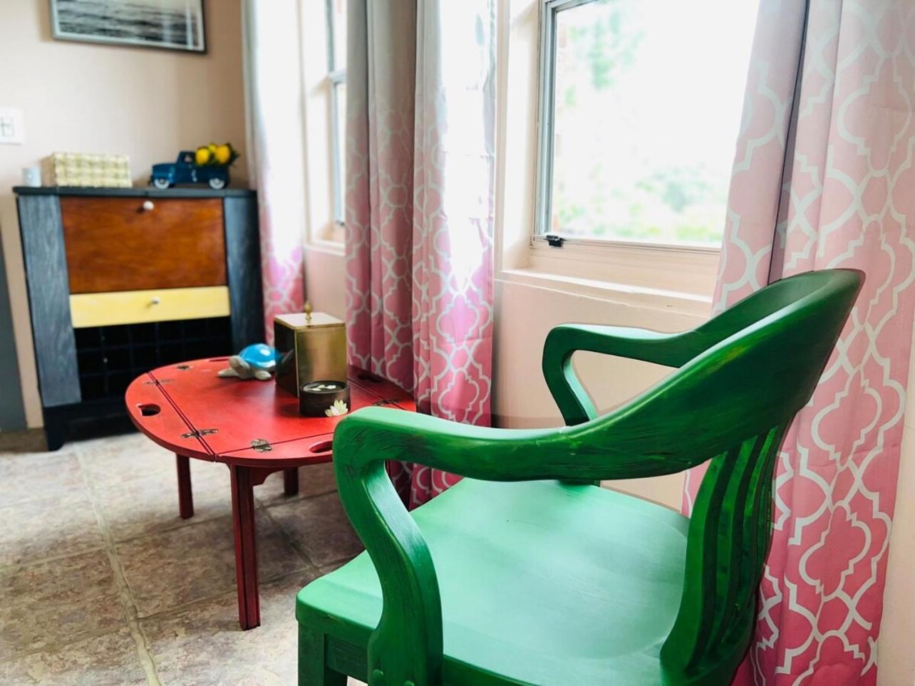 Groups-1 Mi To Stadium-dog Friendly-fence Yrd Holiday home