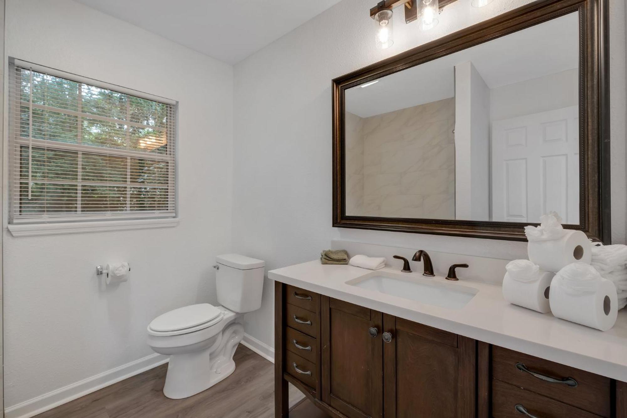 The Renegade - Renovated 3 Bedroom Tallahassee