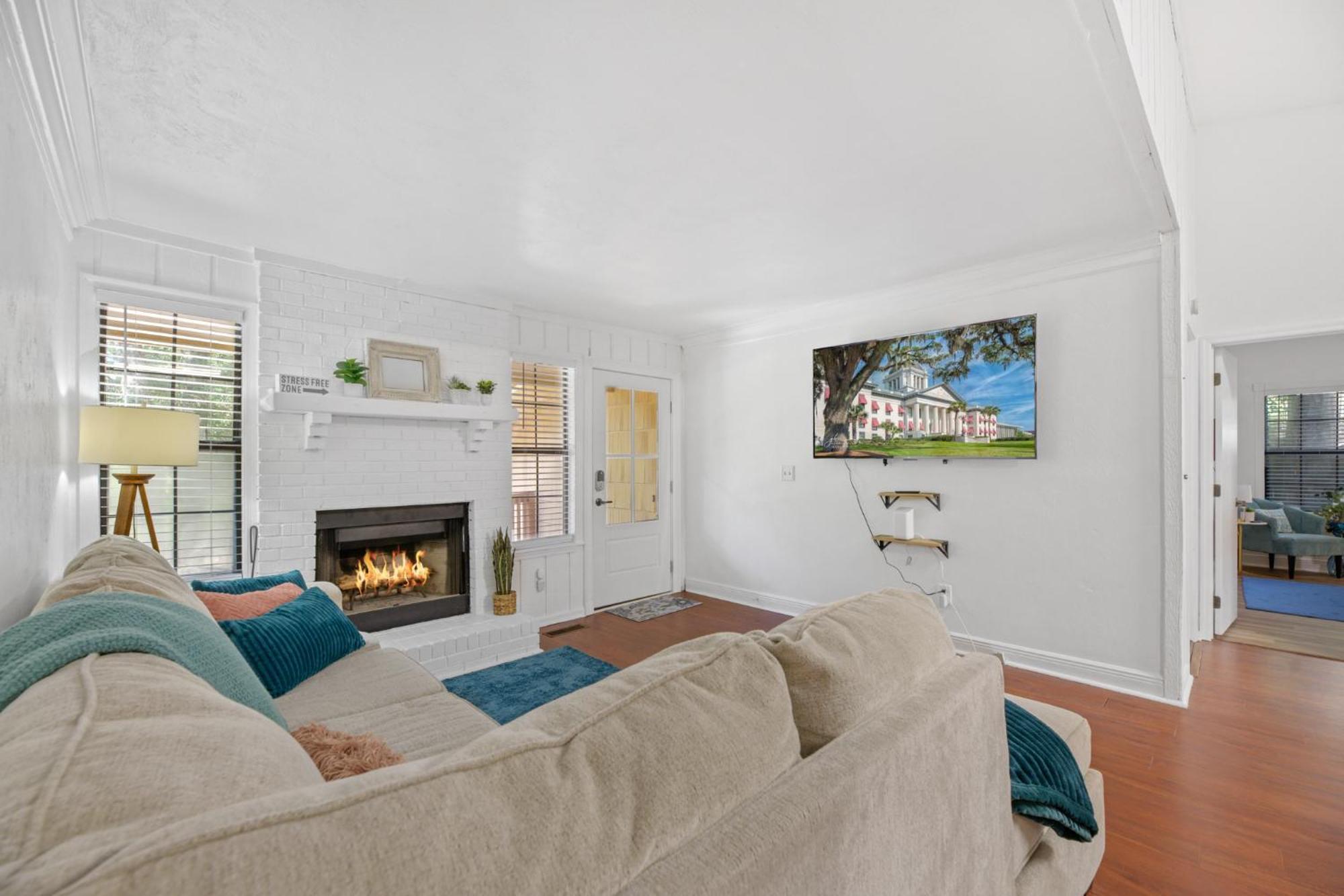 Charming 4bd With Bbq & Backyard - Near Fsu, A&m Holiday home Tallahassee