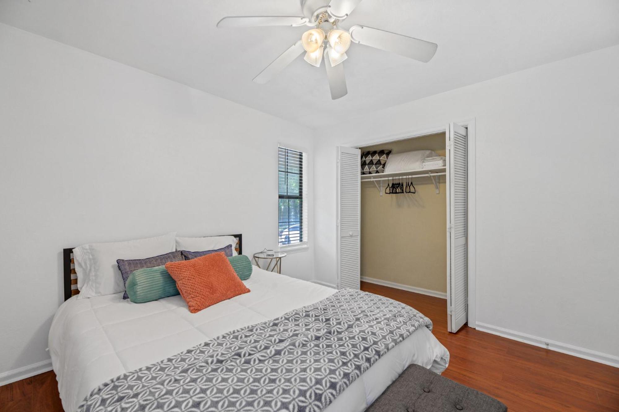 Charming 4bd With Bbq & Backyard - Near Fsu, A&m