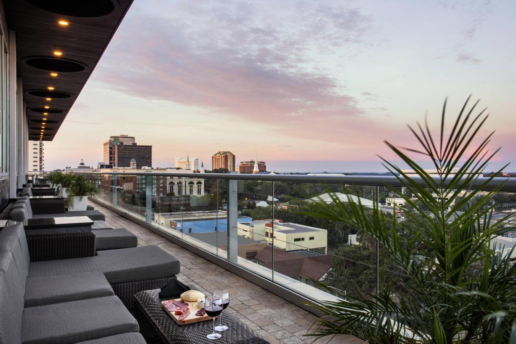 Duval, Autograph Collection Hotel