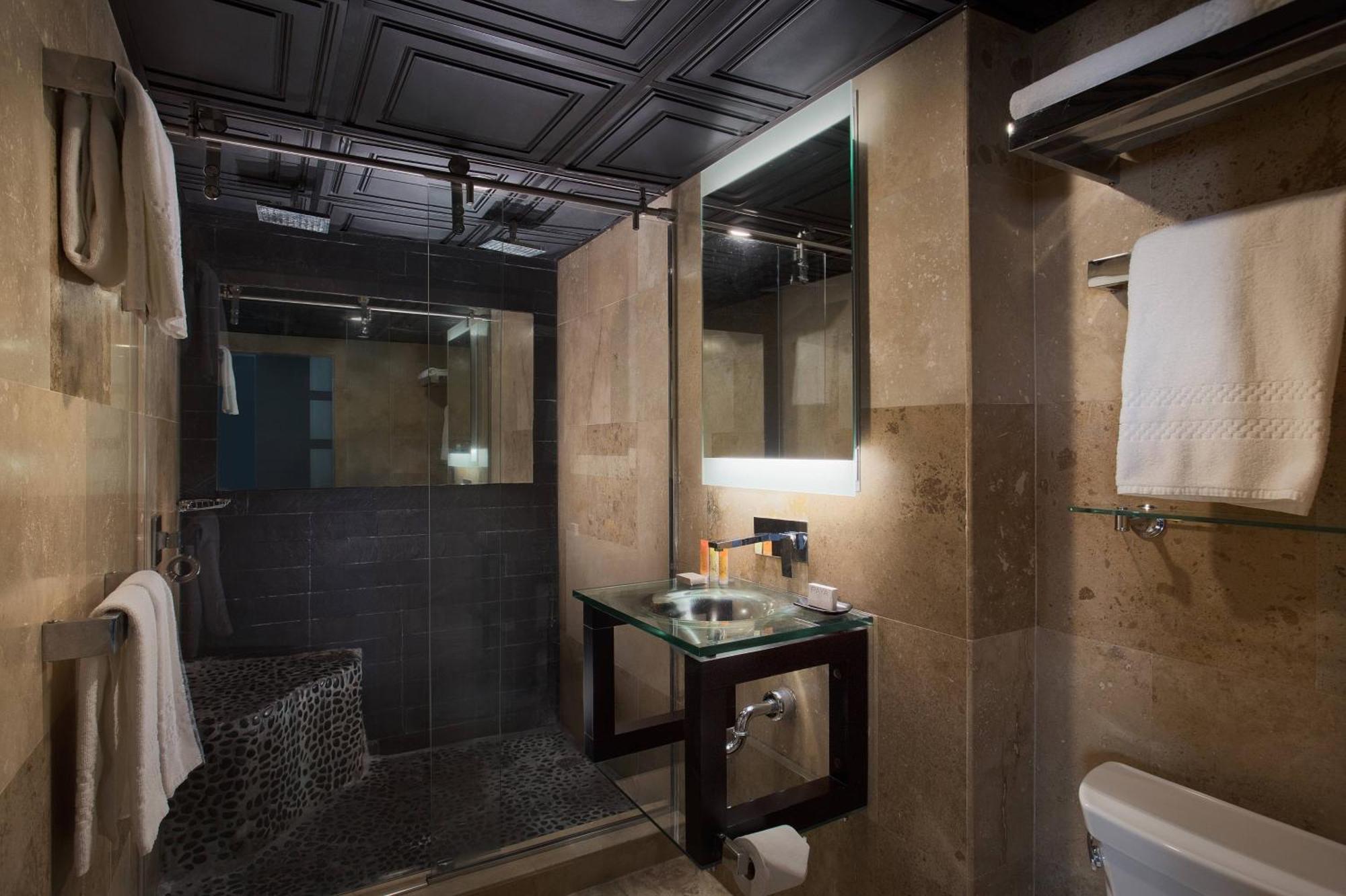 Hotel Duval, Autograph Collection