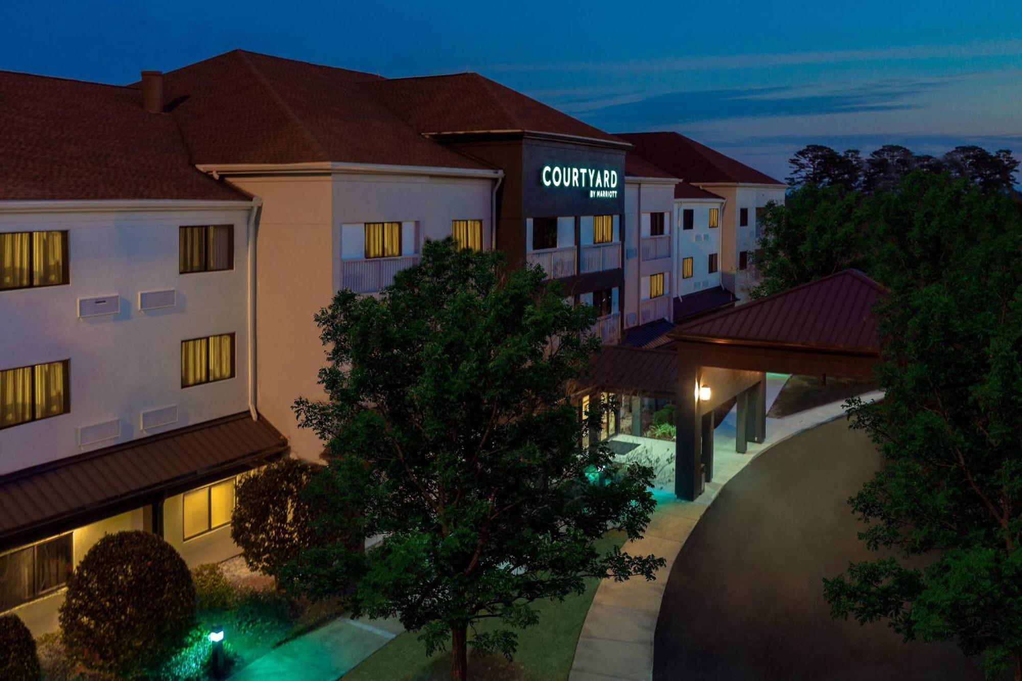 Courtyard North/i-10 Capital Circle