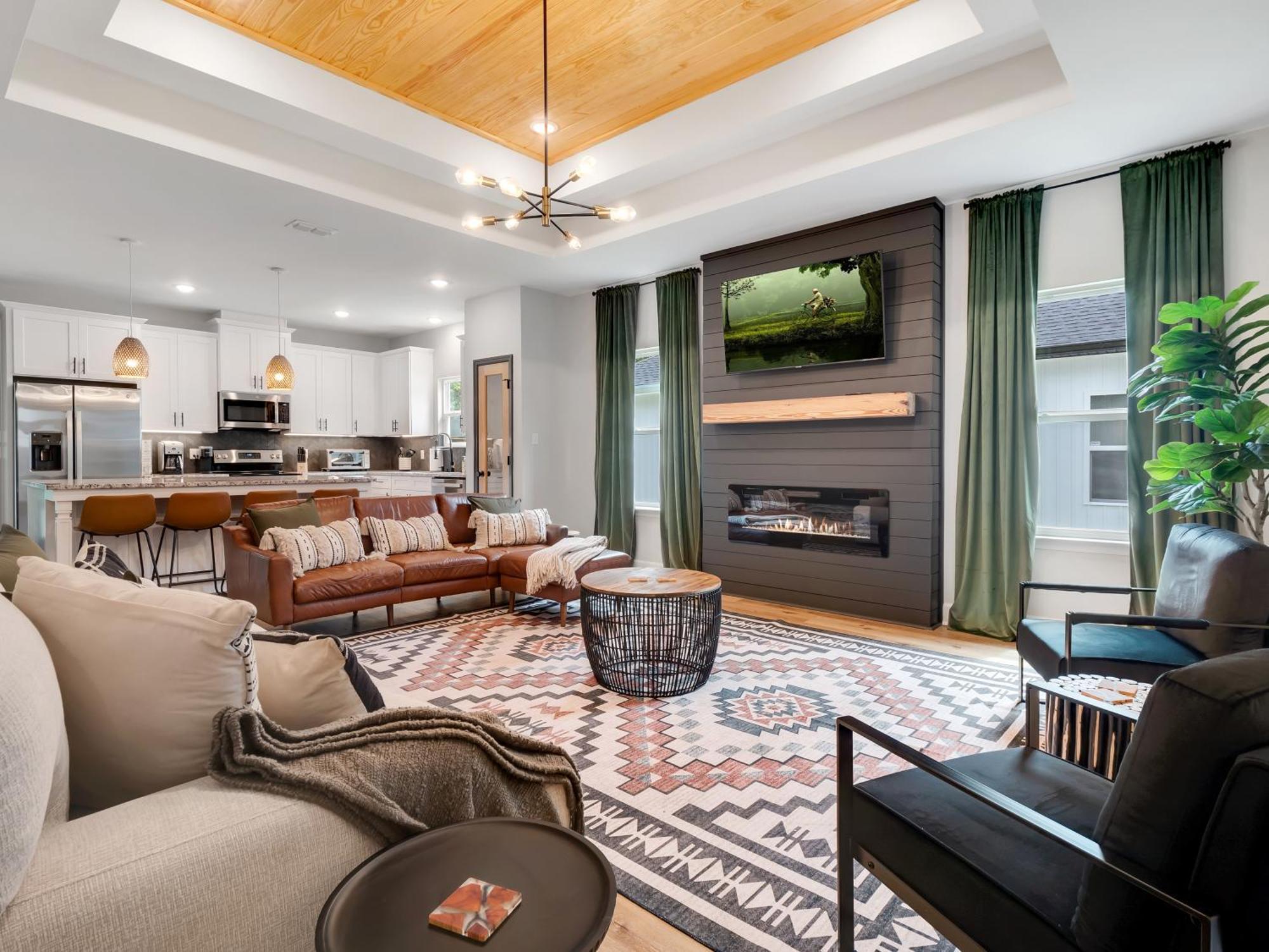 New Take On Midtown Modern Holiday home