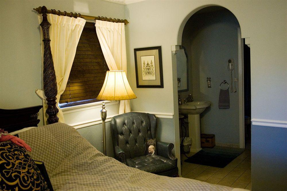 Hotel Little 2*