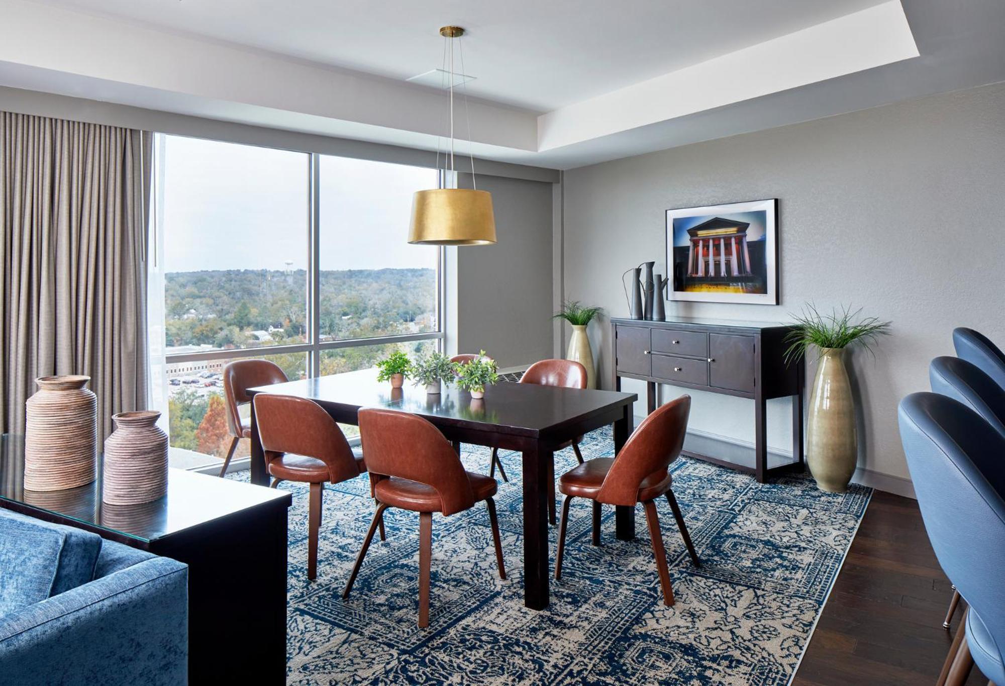 Four Points By Sheraton Downtown Hotel 4*