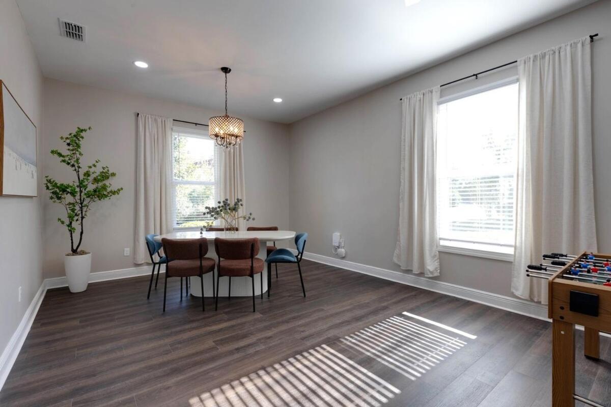 Aesthetic 3bd Home, Downtown, Fsu, Games & Yard Tallahassee