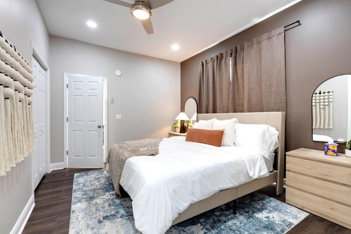Aesthetic 3bd Home, Downtown, Fsu, Games & Yard Holiday home