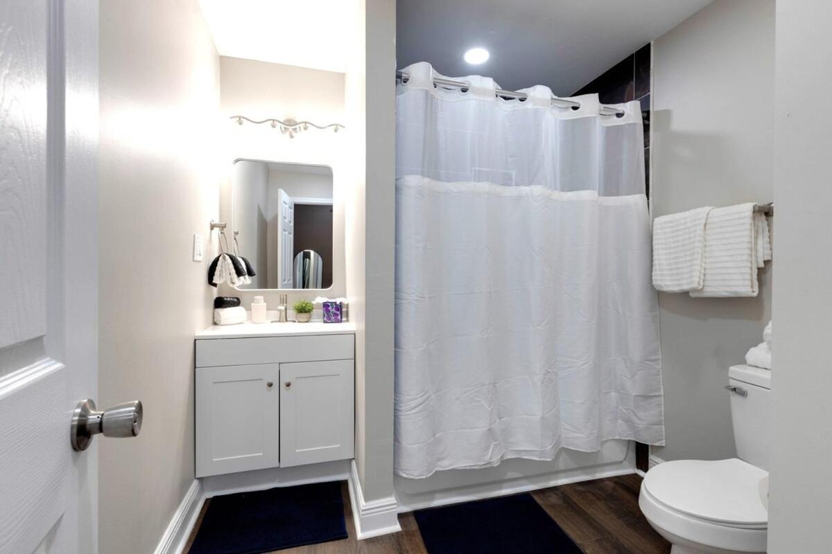 Aesthetic 3bd Home, Downtown, Fsu, Games & Yard Holiday home Tallahassee
