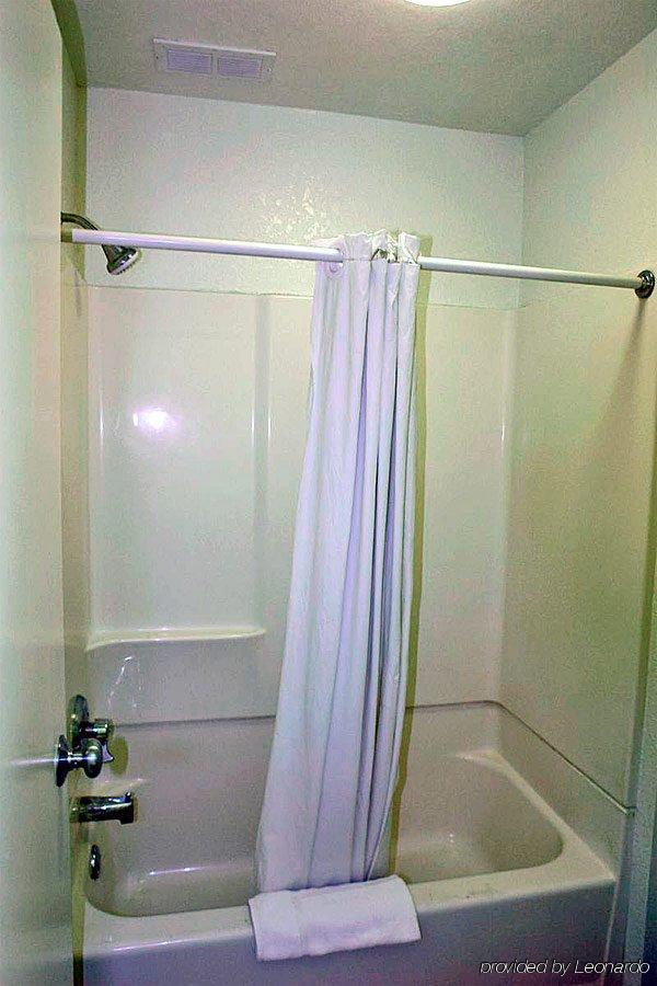 6-tallahassee, Fl - Downtown Hotel