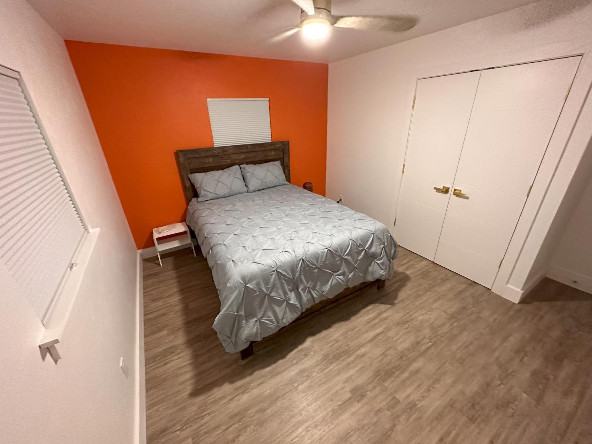 Aparthotel Fully Furnished Executive Housing - Whole House - Manley Manor Tallahassee