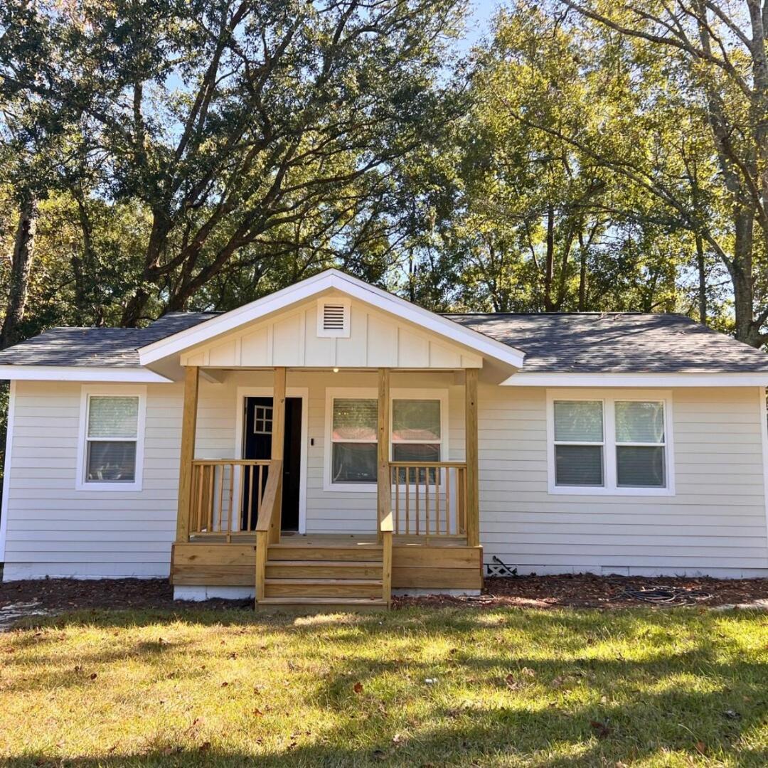 It's A Vibe- Less Than 10mins Capital,hospitals,famu,&fsu Holiday home Tallahassee