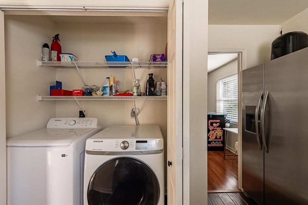 Cozy Townhome Retreat With King Bed Near I-10, Capitol, Fsu & Famu Holiday home Tallahassee