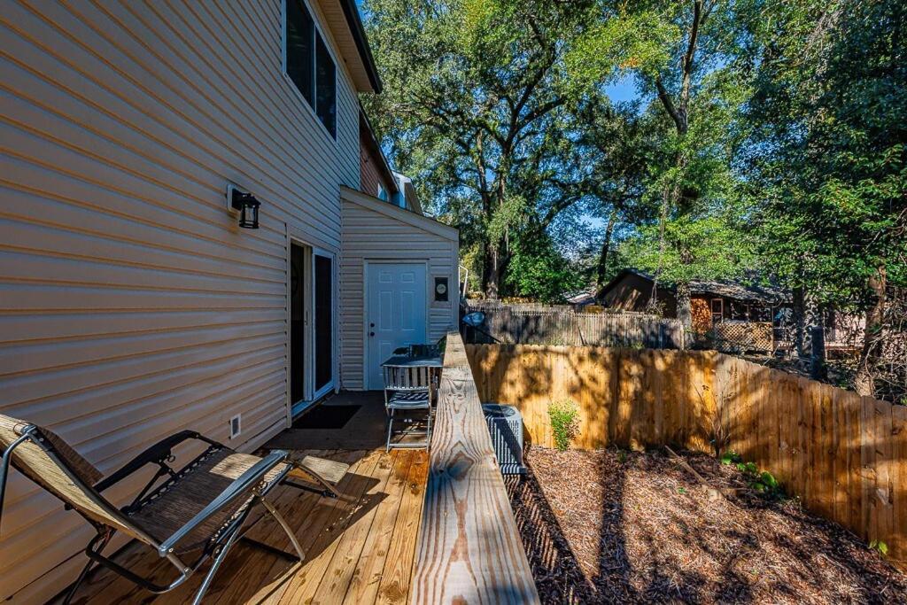 Cozy Townhome Retreat With King Bed Near I-10, Capitol, Fsu & Famu