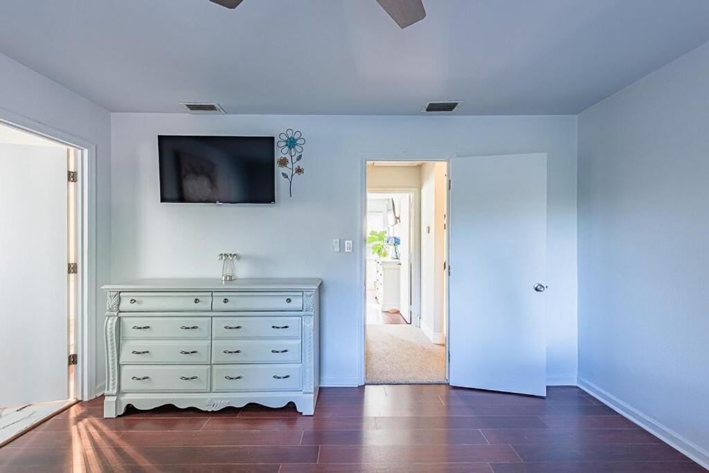 Holiday home Cozy Townhome Retreat With King Bed Near I-10, Capitol, Fsu & Famu Tallahassee
