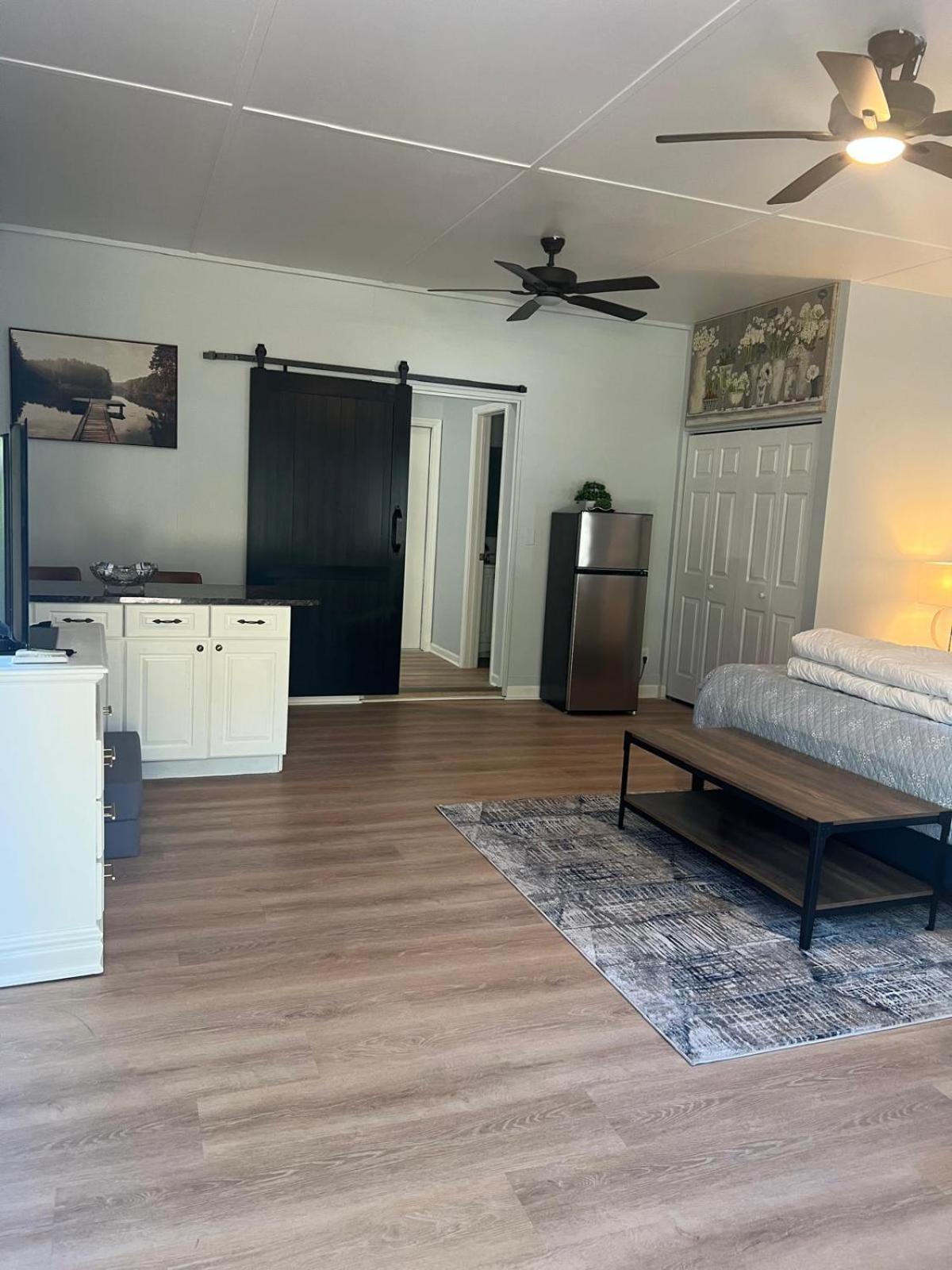 Luxurious Super Spacious Holiday home Tallahassee