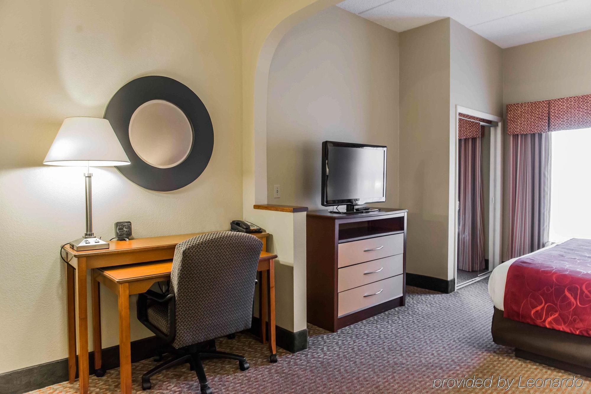 Comfort Downtown Hotel 3*