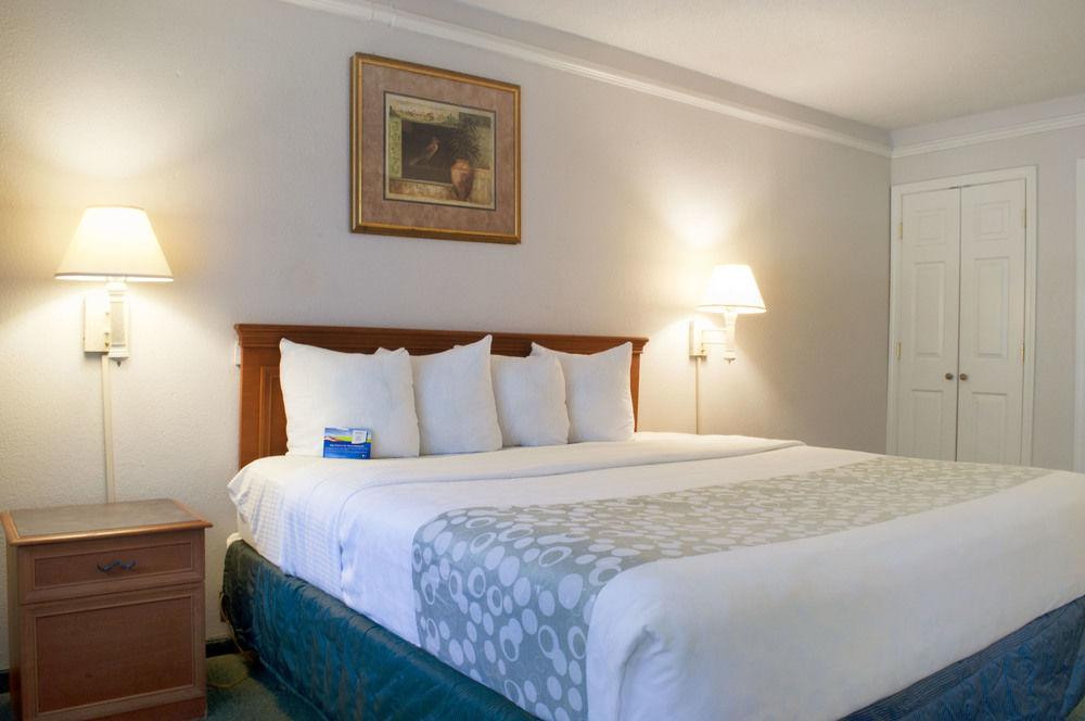 Casa Bella & Extended Hotel