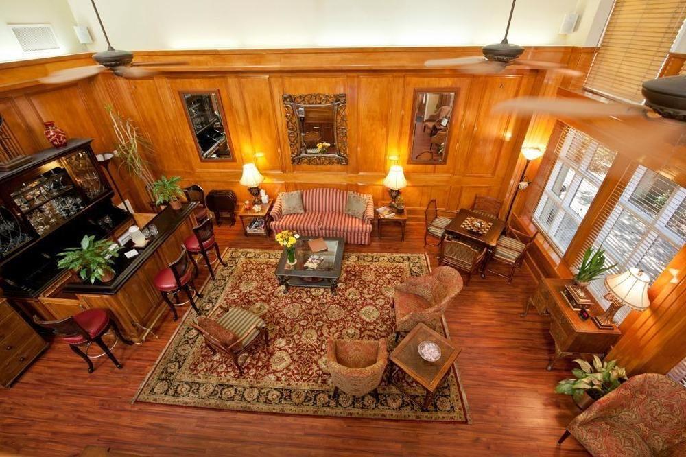 Governors Hotel