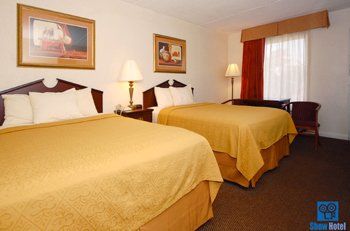 Red Roof East Hotel 2*