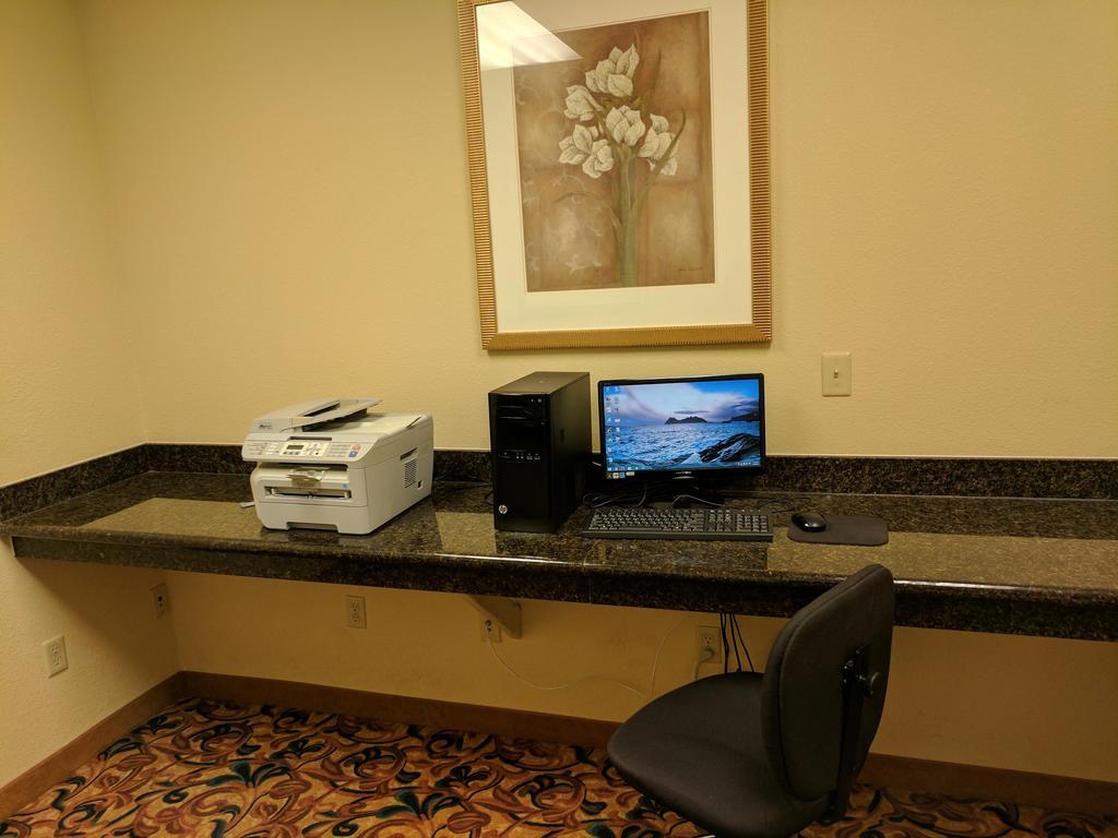 Country & By Radisson, Tallahassee-university Area, Fl