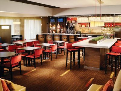 Courtyard By Marriott Downtown/capital Tallahassee
