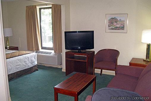 Hotel Extended America - - Killearn