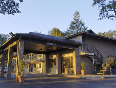 Howard Johnson By Wyndham 2*