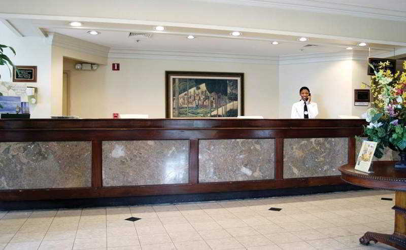 Four Points By Sheraton Downtown Hotel 4*
