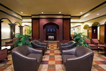 Hotel & North/i10 And Us27