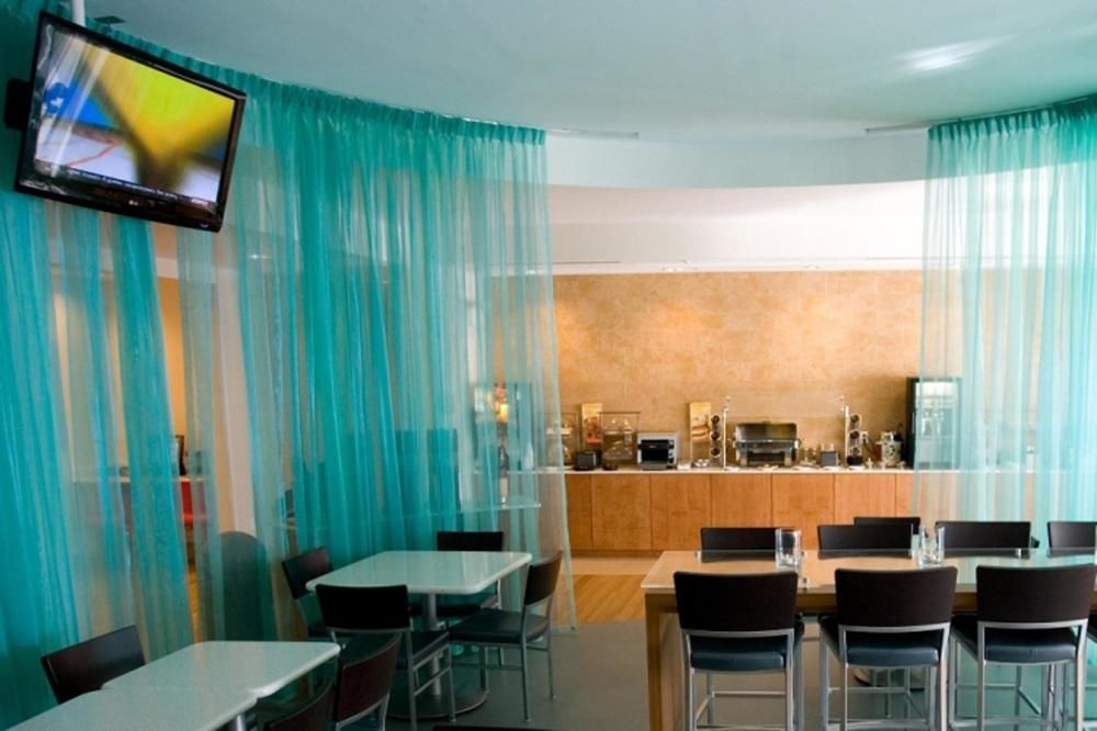 Springhill Hotel