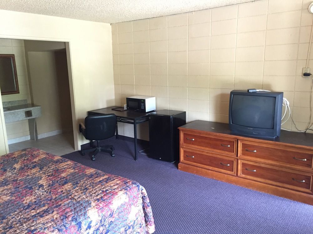 Hotel Oyo Downtown 2*