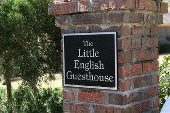 Little 2* Tallahassee
