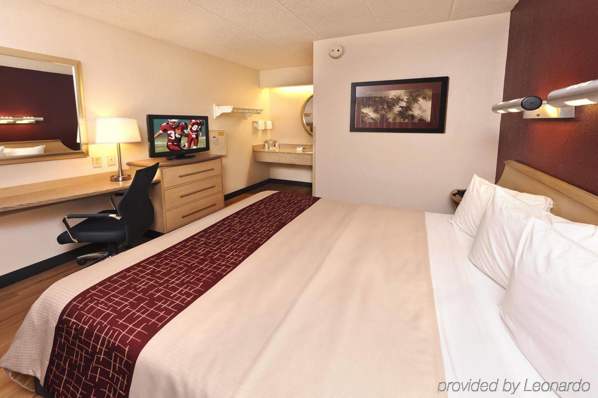 Red Roof - Motel 2*