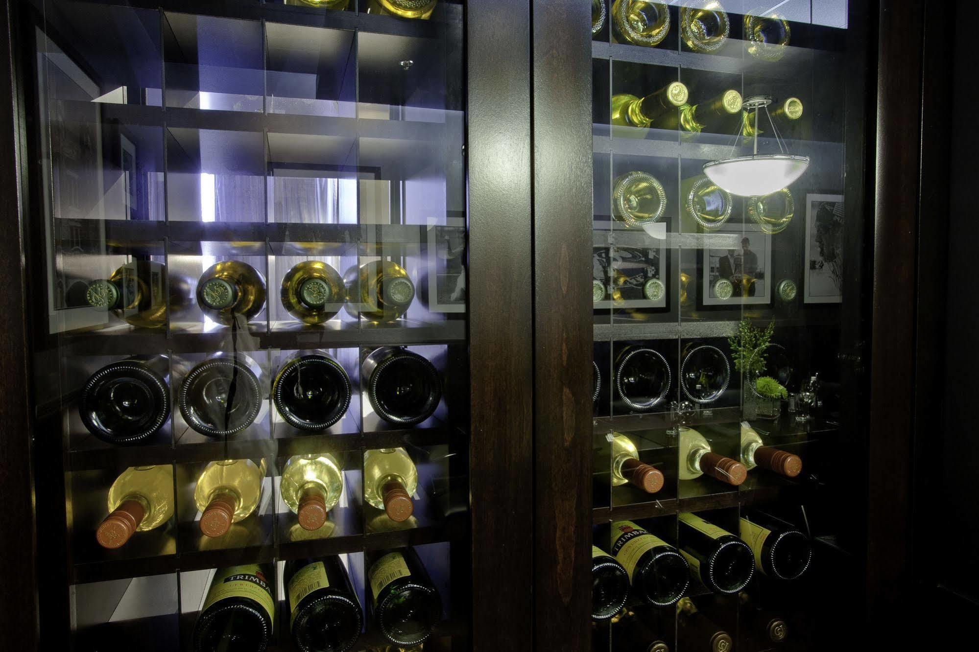 Duval, Autograph Collection Hotel 4*