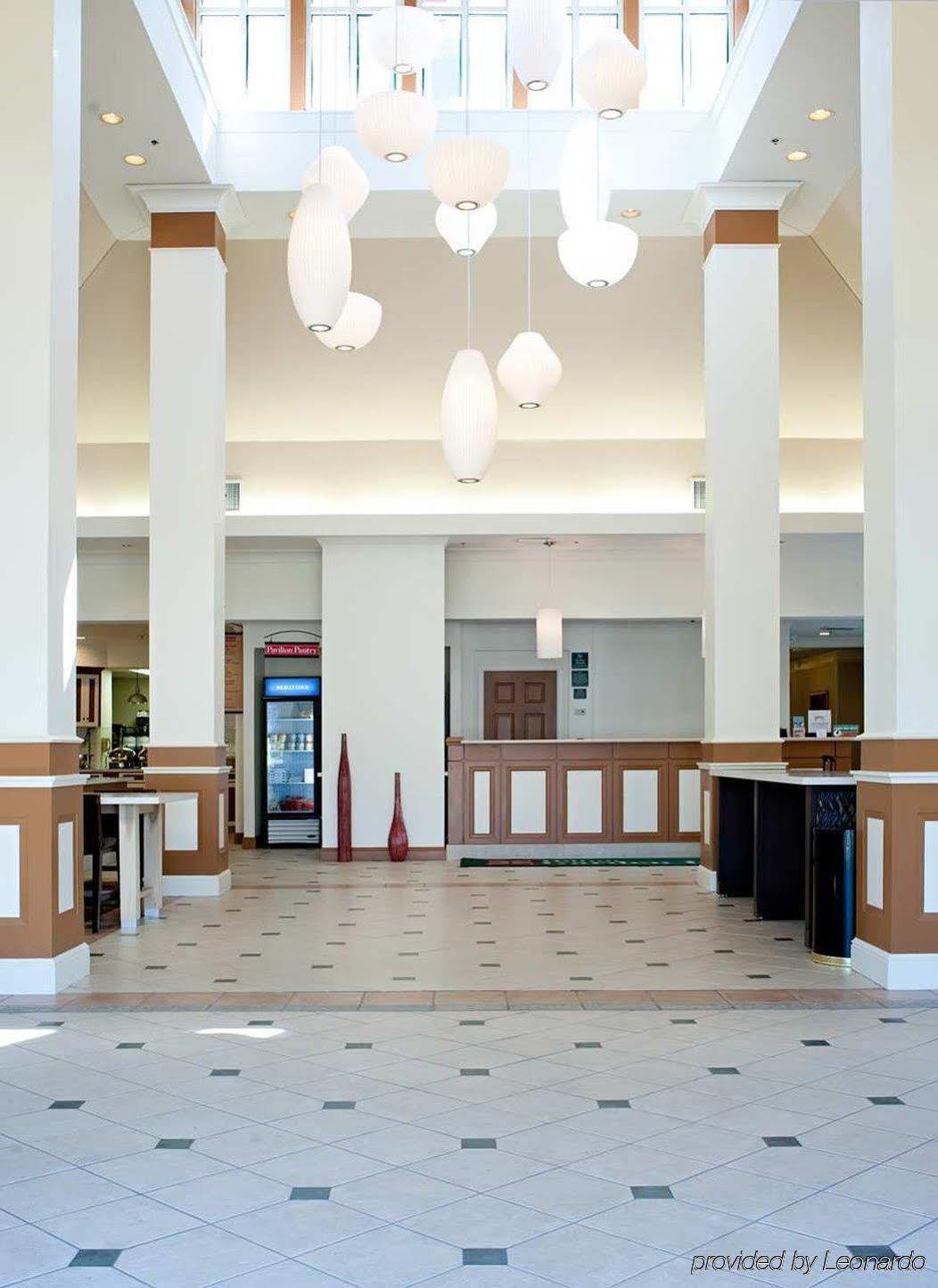 Hilton Garden Hotel 3*