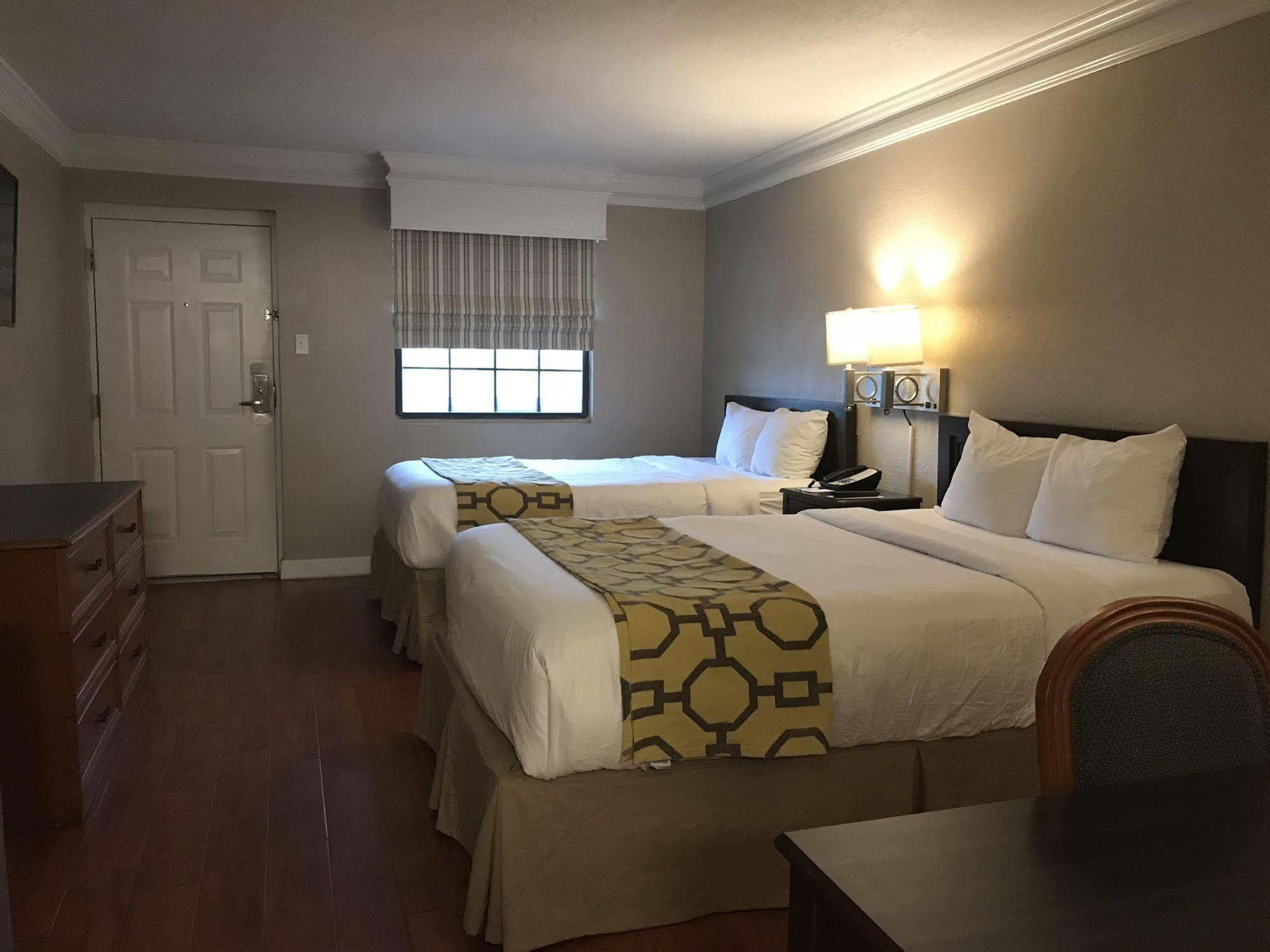 Hotel Casa Bella & Extended 2*
