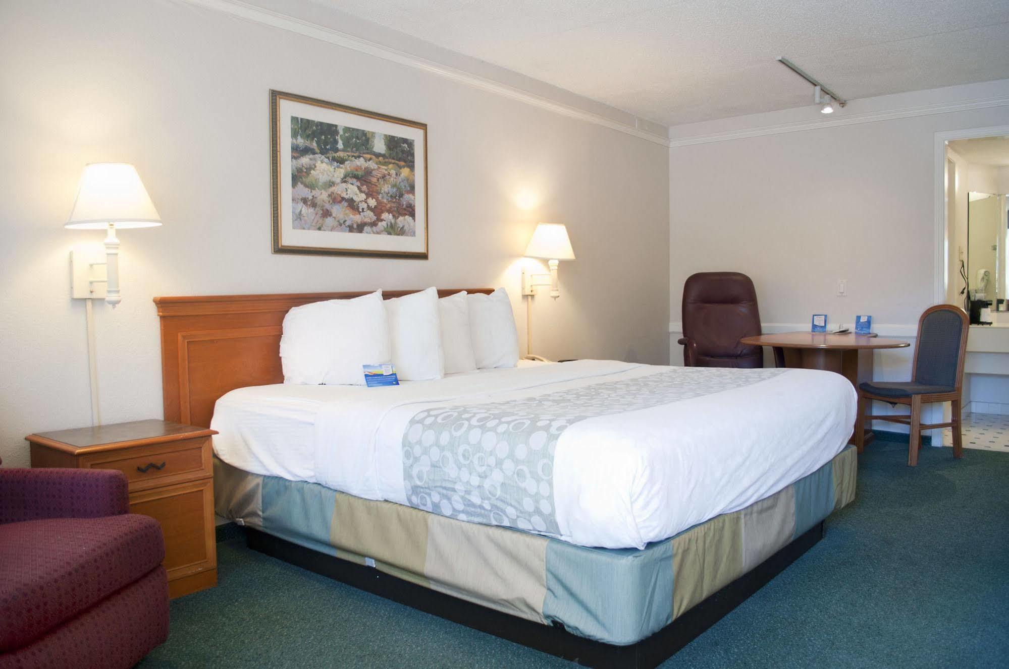 Hotel Casa Bella & Extended 2*