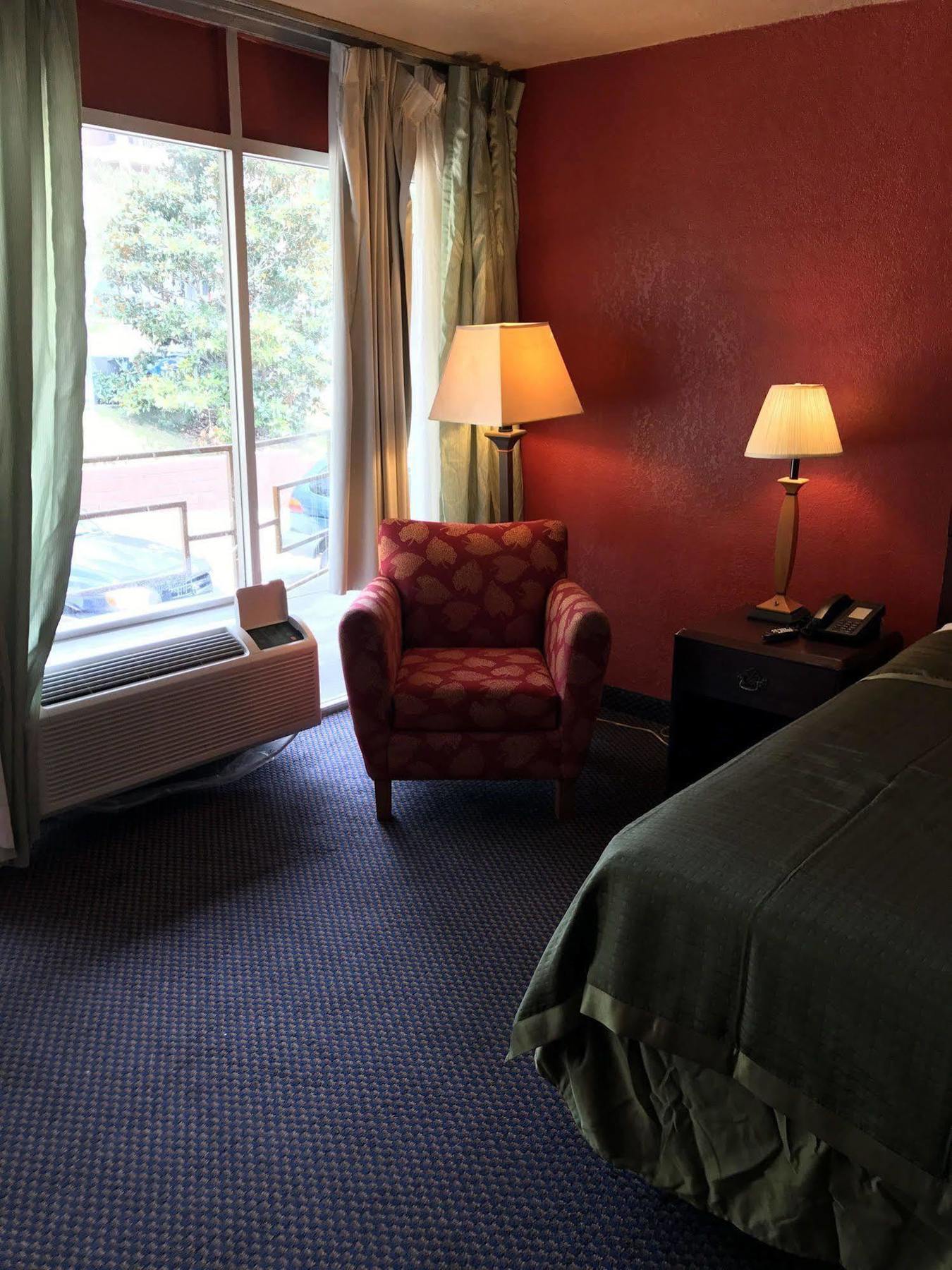 Hotel Oyo Downtown 2*