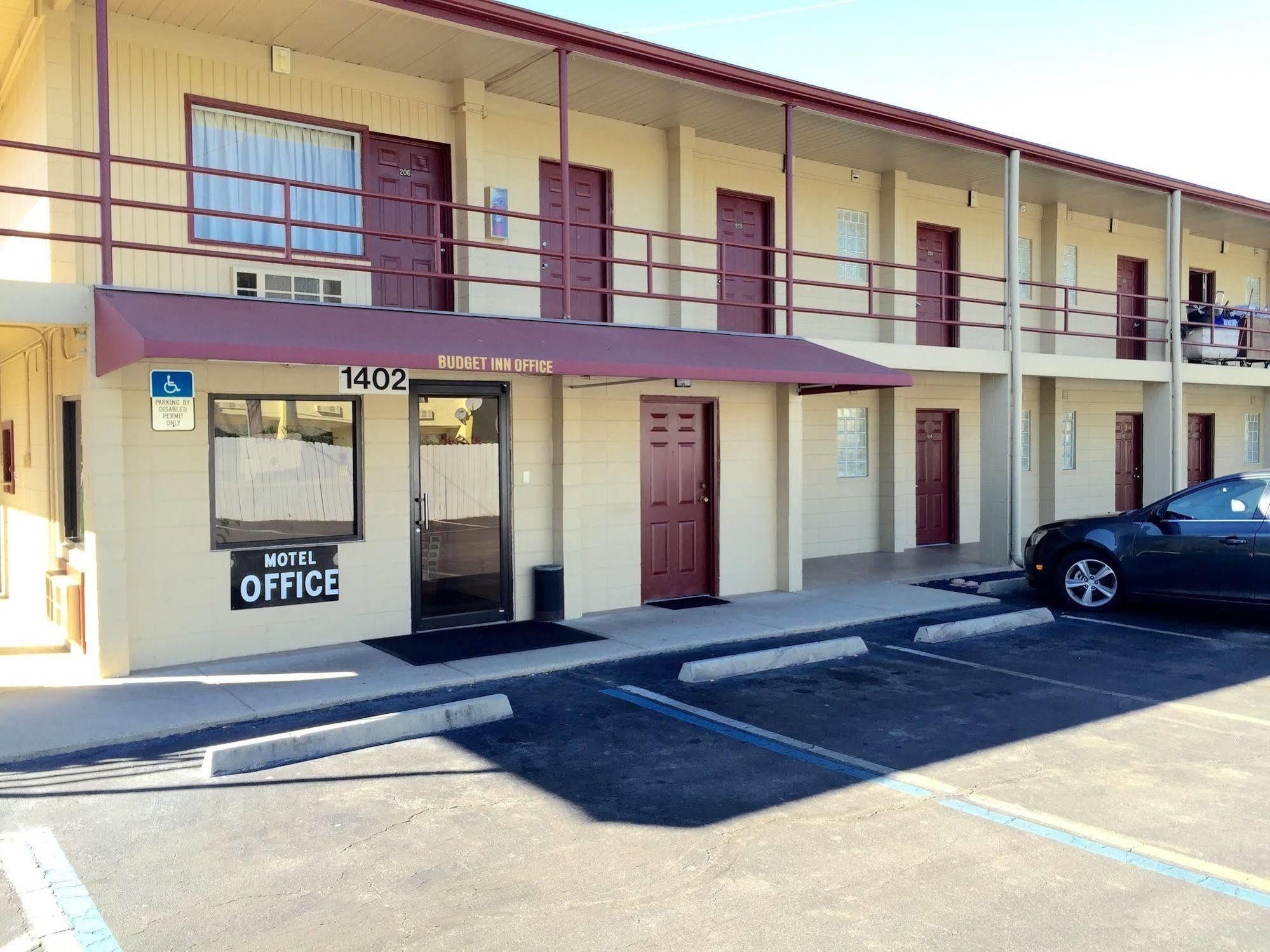 Motel Budget 2*