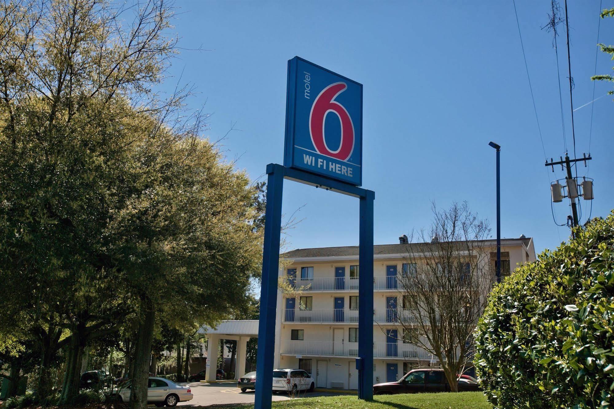Hotel 6-tallahassee, Fl Tallahassee