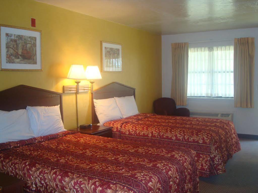 Motel Suburban Near