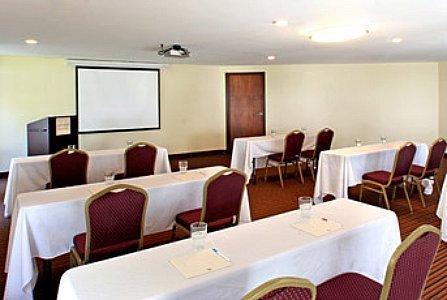 Four Points By Sheraton North Hotel