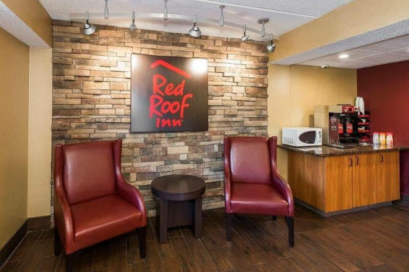 Red Roof - 2*