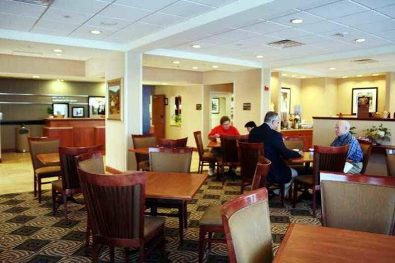 Hotel Hampton Tallahassee-central