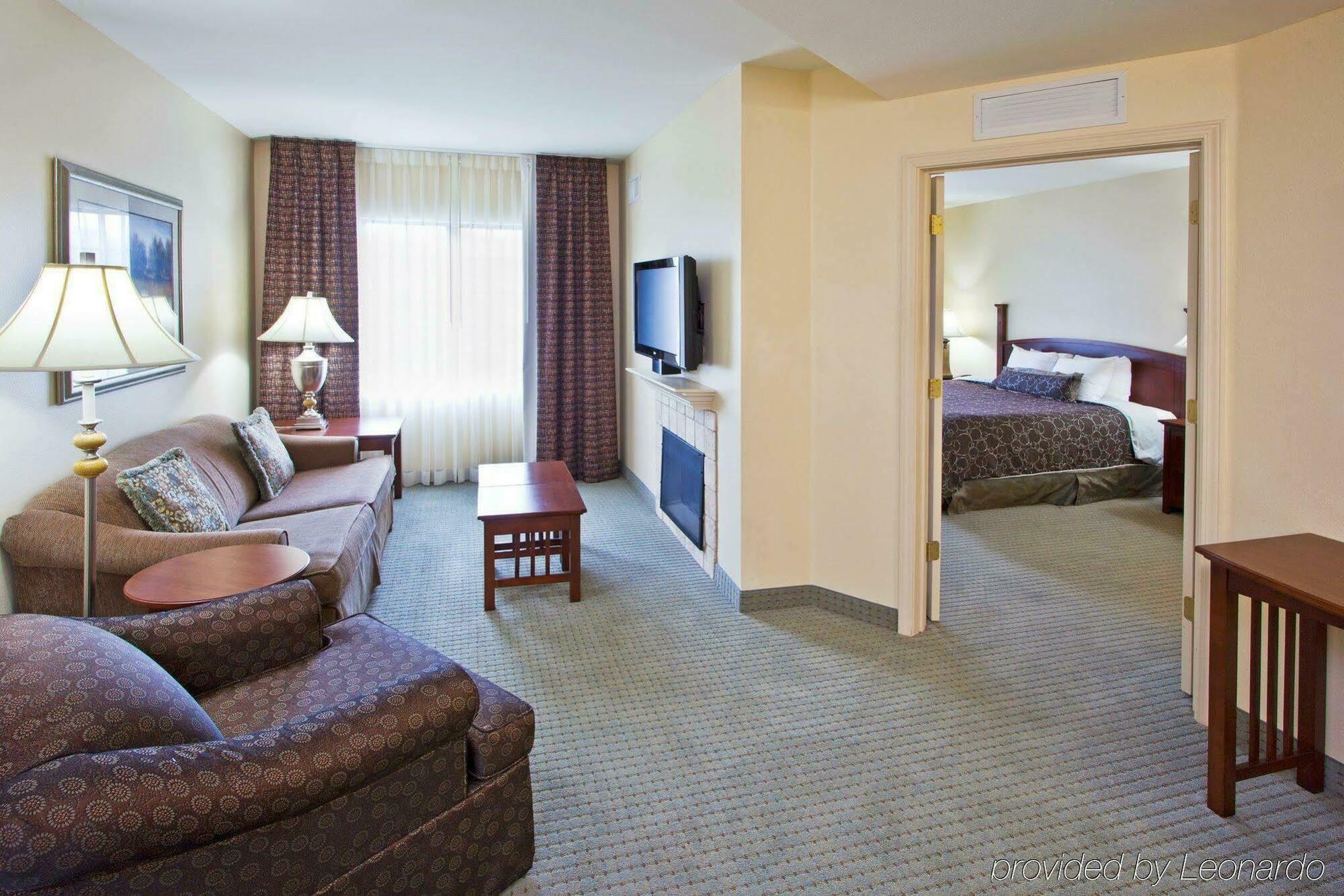 Hotel Staybridge I-10 East By Ihg Tallahassee