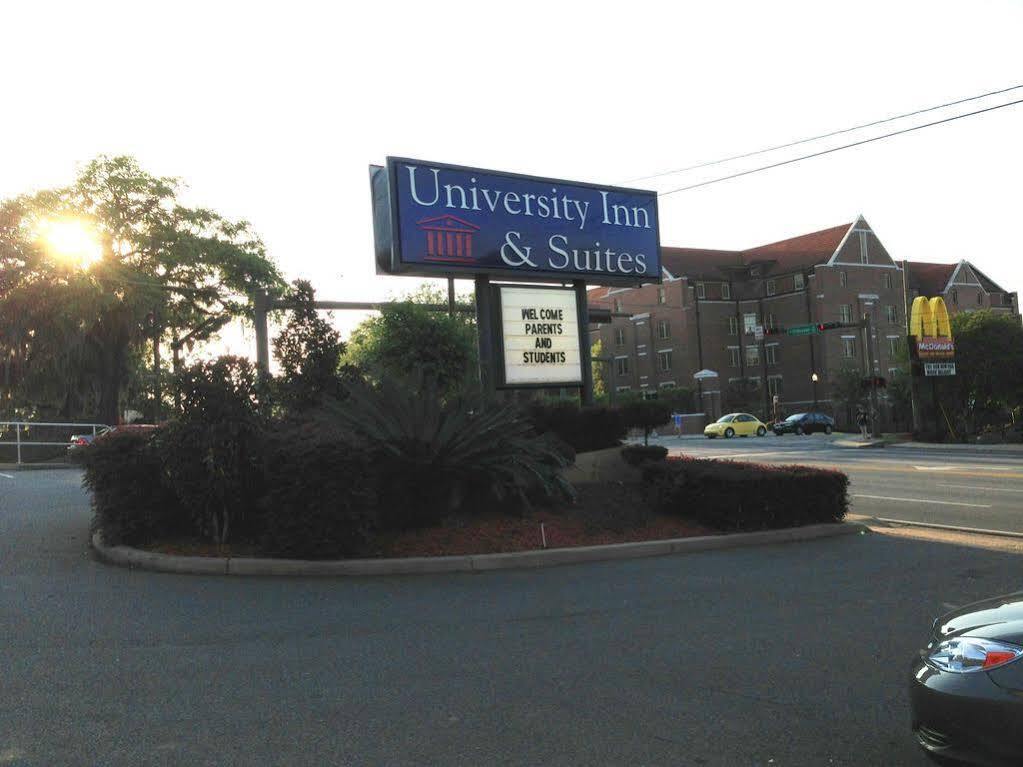 And Hotel